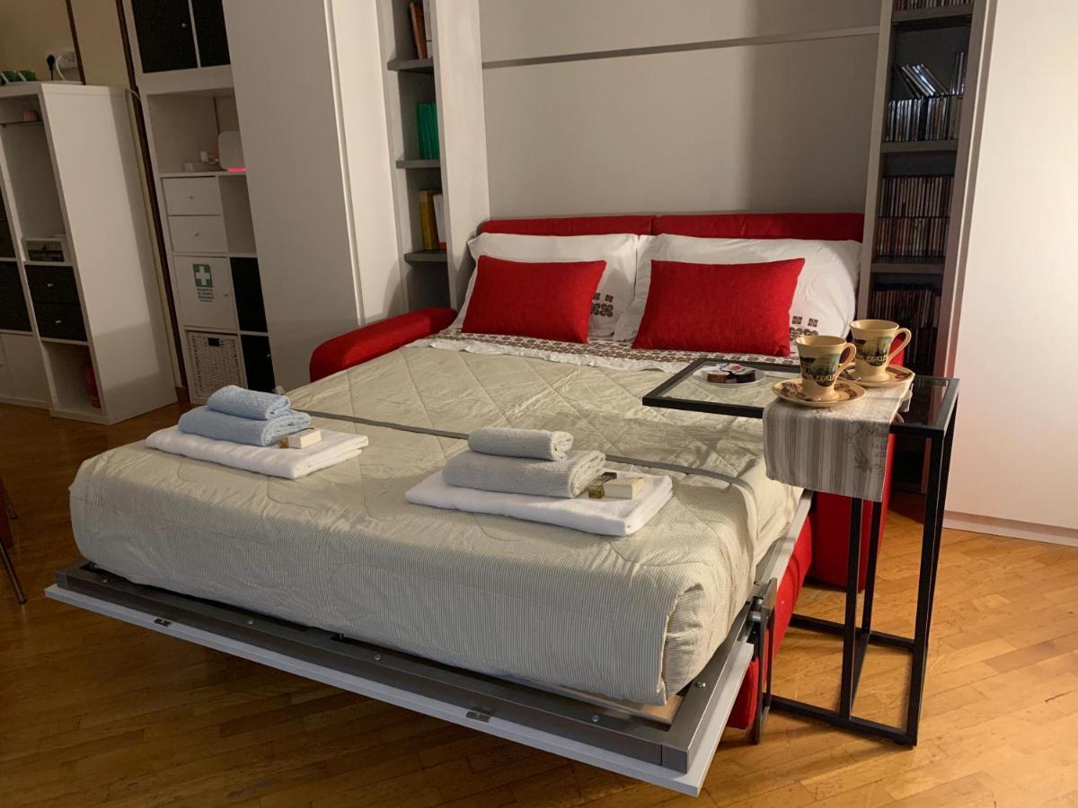 Ferrari House Apartment โรม ภายนอก รูปภาพ