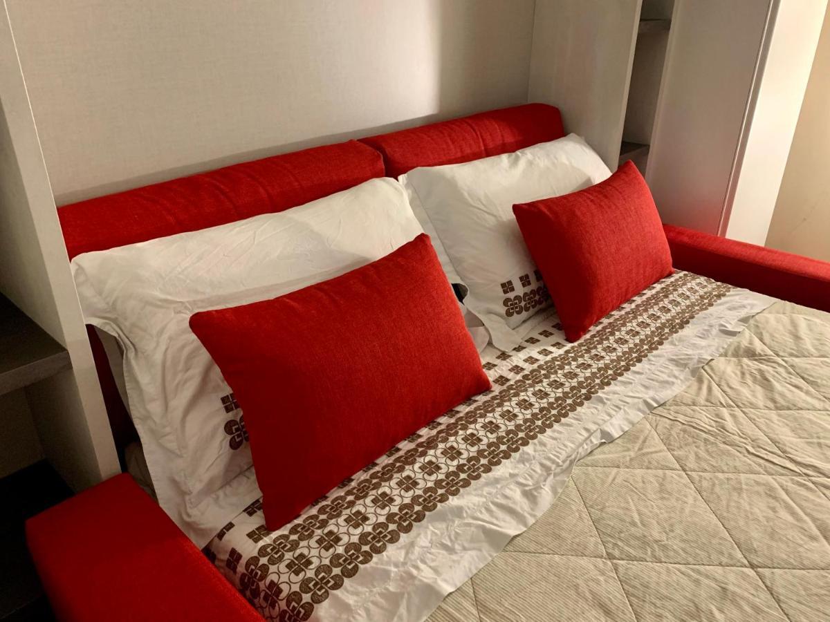 Ferrari House Apartment โรม ภายนอก รูปภาพ